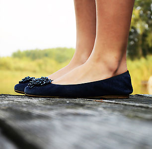 Prevent sweaty feet in ballerina flats